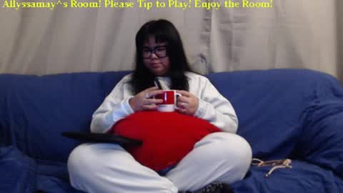 Allyssamay online show from 02-02-25, 03:43