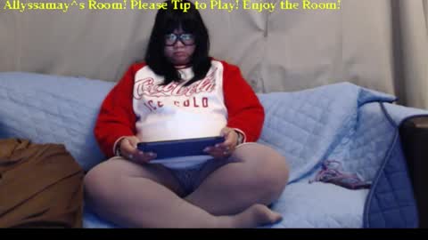 Allyssamay online show from 02-26-26, 04:11