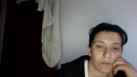Snapshot of alma_amy chatting on 03-24-26, 08:47 Alma online show from 03-24-26, 08:47