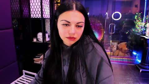 Snapshot of alma_pearl chatting on 10-26-25, 08:20 Alma online show from 10-26-25, 08:20