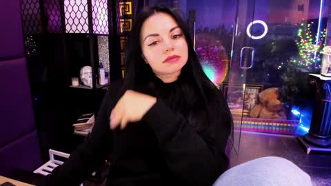 Snapshot of alma_pearl chatting on 10-29-25, 08:16 Alma online show from 10-29-25, 08:16