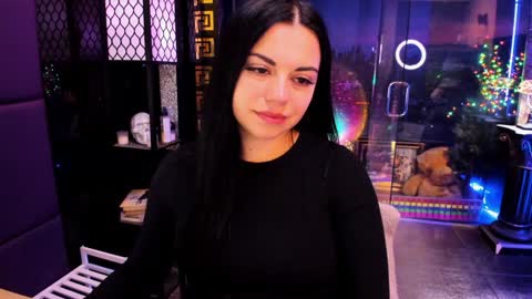 Snapshot of alma_pearl chatting on 12-03-25, 08:12 Alma online show from 12-03-25, 08:12