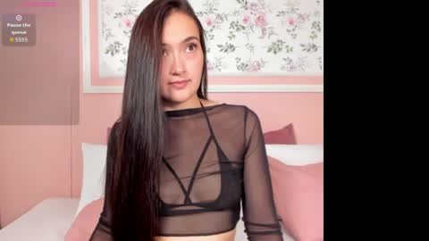 Snapshot of alma_ssweet chatting on 06-22-26, 04:09 Alma Sweet online show from 06-22-26, 04:09