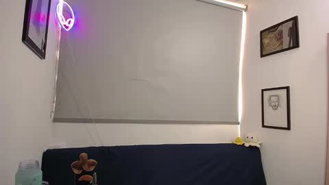 Snapshot of alma_sweet chatting on 11-22-25, 09:36 Arhantxa online show from 11-22-25, 09:36