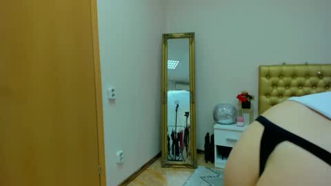 Alma online show from 02-19-25, 11:38