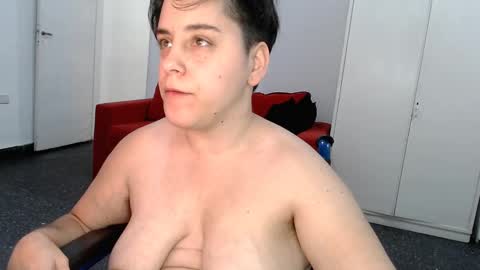 Almond online show from 12-06-24, 02:24