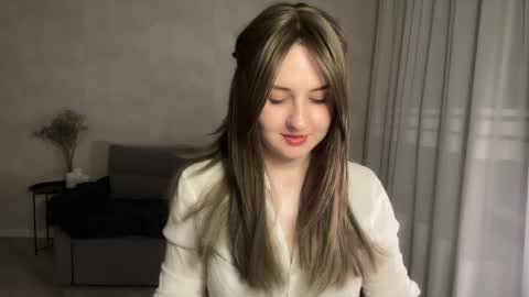 Anna online show from 05-05-26, 07:44