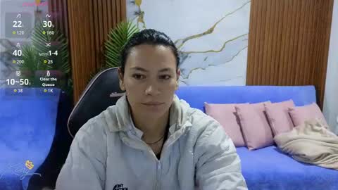 Snapshot of alonddra_tay chatting on 06-12-26, 11:31 alonddra_tay online show from 06-12-26, 11:31