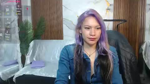 Snapshot of alonddra_tay chatting on 07-04-26, 11:38 alonddra_tay online show from 07-04-26, 11:38
