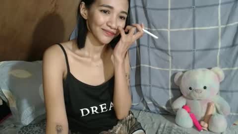 Alondra  online show from 04-12-26, 02:44