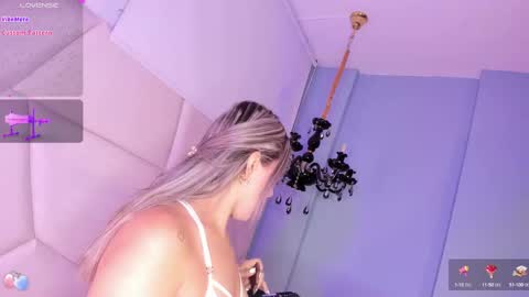 Snapshot of alondra_milff chatting on 12-02-24, 02:09 ALONDRAMILF online show from 12-02-24, 02:09