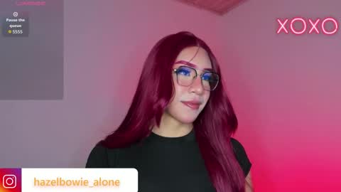 Hazel Bowie online show from 11-21-25, 10:30