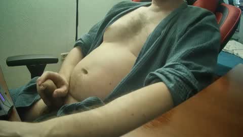 Snapshot of alonzomanly chatting on 04-27-26, 01:36 alonzomanly online show from 04-27-26, 01:36