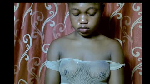 Snapshot of alosexy_bae chatting on 11-26-25, 08:04 alo online show from 11-26-25, 08:04