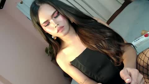 LEXY online show from 01-24-25, 06:04