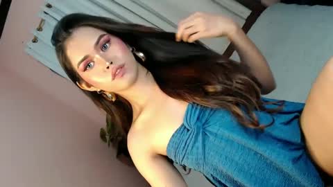 LEXY online show from 01-25-25, 01:41