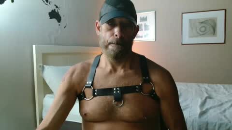 Snapshot of alph4beto chatting on 01-28-25, 04:18 ALPH4BETO online show from 01-28-25, 04:18