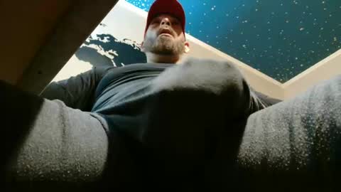 Snapshot of alph4beto chatting on 10-21-25, 01:28 ALPH4BETO online show from 10-21-25, 01:28