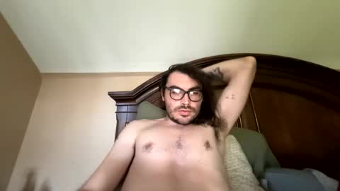 Snapshot of alpha_1992 chatting on 05-12-26, 06:16 Alphas Garden of Eden online show from 05-12-26, 06:16