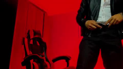 alpha_dominus_ online show from 09-13-25, 04:01