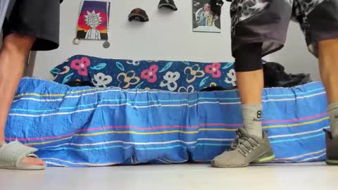 Snapshot of alpha_smit chatting on 11-16-25, 08:36 alpha smit online show from 11-16-25, 08:36