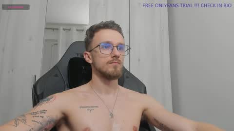 Snapshot of alphaboyfun chatting on 12-30-24, 05:48 Andi online show from 12-30-24, 05:48