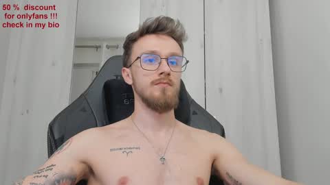 Snapshot of alphaboyfun chatting on 01-22-25, 05:48 Andi online show from 01-22-25, 05:48