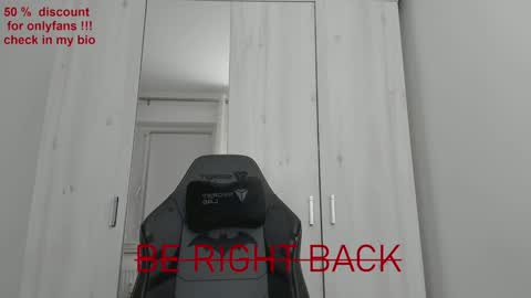 Snapshot of alphaboyfun chatting on 01-25-25, 05:51 Andi online show from 01-25-25, 05:51