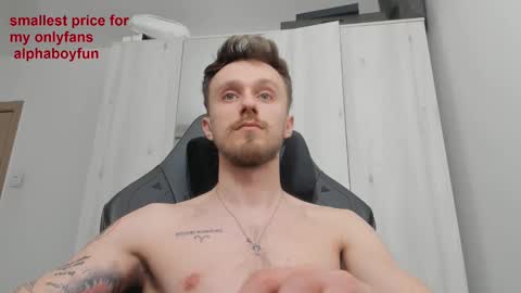 Snapshot of alphaboyfun chatting on 02-25-25, 04:31 Andi online show from 02-25-25, 04:31