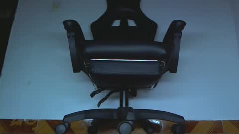 Snapshot of alphacashmaster8 chatting on 04-02-26, 04:15 MASTER FINDOM DRAIN... online show from 04-02-26, 04:15