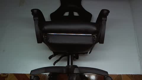 Snapshot of alphacashmaster8 chatting on 04-10-26, 01:55 MASTER FINDOM DRAIN... online show from 04-10-26, 01:55