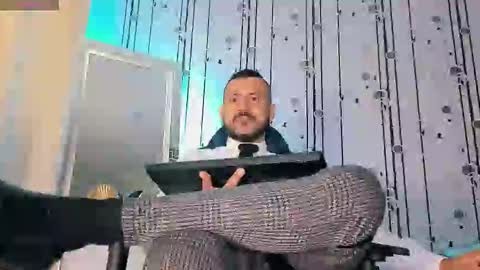 alphadrip online show from 10-17-25, 01:14