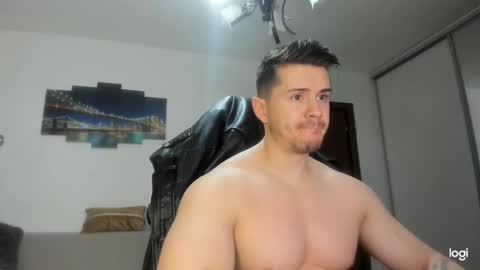 Snapshot of alphagodleatherking92 chatting on 12-05-24, 11:05 LeatherMaster online show from 12-05-24, 11:05