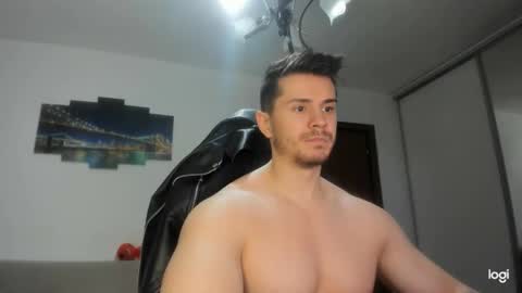 Snapshot of alphagodleatherking92 chatting on 12-11-24, 07:31 LeatherMaster online show from 12-11-24, 07:31