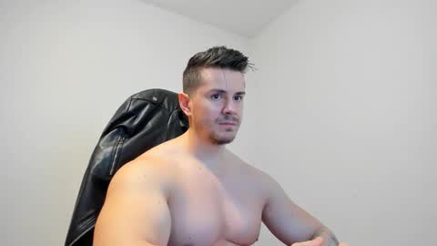 Snapshot of alphagodleatherking92 chatting on 12-26-24, 07:56 LeatherMaster online show from 12-26-24, 07:56