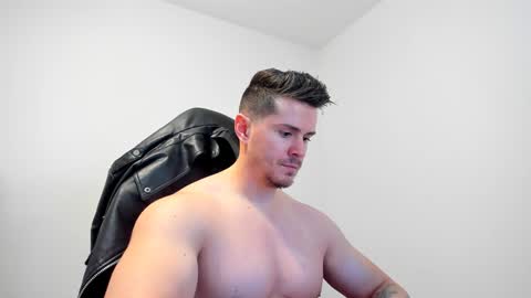 Snapshot of alphagodleatherking92 chatting on 01-14-25, 09:56 LeatherMaster online show from 01-14-25, 09:56