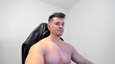 Snapshot of alphagodleatherking92 chatting on 01-26-25, 10:55 LeatherMaster online show from 01-26-25, 10:55