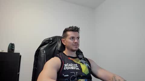 Snapshot of alphagodleatherking92 chatting on 10-04-25, 07:06 LeatherMaster online show from 10-04-25, 07:06