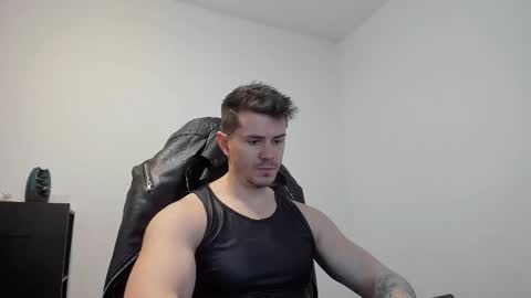 Snapshot of alphagodleatherking92 chatting on 11-10-25, 11:31 LeatherMaster online show from 11-10-25, 11:31