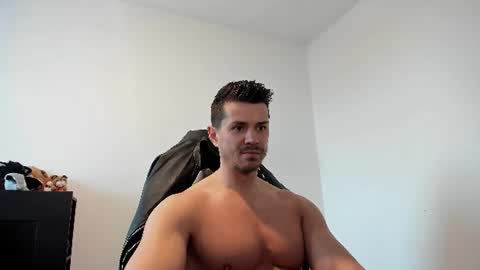Snapshot of alphagodleatherking92 chatting on 07-02-26, 06:41 LeatherMaster online show from 07-02-26, 06:41