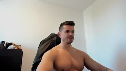 Snapshot of alphagodleatherking92 chatting on 07-26-26, 08:54 LeatherMaster online show from 07-26-26, 08:54