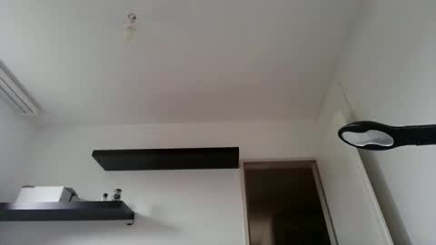 Snapshot of alphah_hunk chatting on 10-17-25, 02:30 alphah_hunk online show from 10-17-25, 02:30