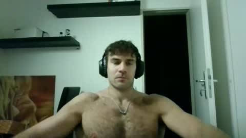Snapshot of alphah_hunk chatting on 11-07-25, 05:13 alphah_hunk online show from 11-07-25, 05:13
