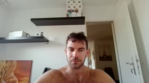 Snapshot of alphah_hunk chatting on 11-15-25, 09:50 alphah_hunk online show from 11-15-25, 09:50