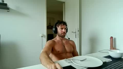 alphah_hunk online show from 04-20-26, 01:58
