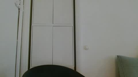 alphahung23 online show from 11-18-25, 07:24