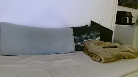 alphahung23 online show from 01-09-26, 07:11