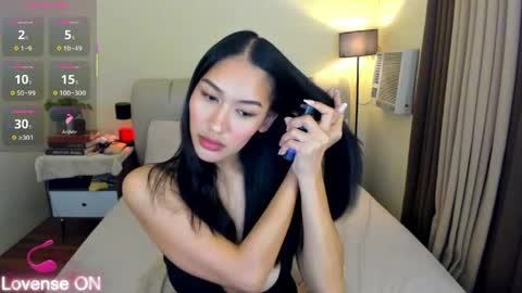 Snapshot of alphaisonline chatting on 05-09-26, 12:49 sophia betterthanyourx online show from 05-09-26, 12:49