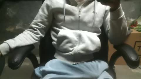 Snapshot of alphamvf chatting on 01-14-26, 08:53 alphamvf online show from 01-14-26, 08:53