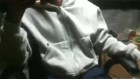 Snapshot of alphamvf chatting on 01-14-26, 10:36 alphamvf online show from 01-14-26, 10:36